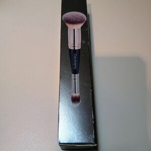 Daubigny Make Up Brush.